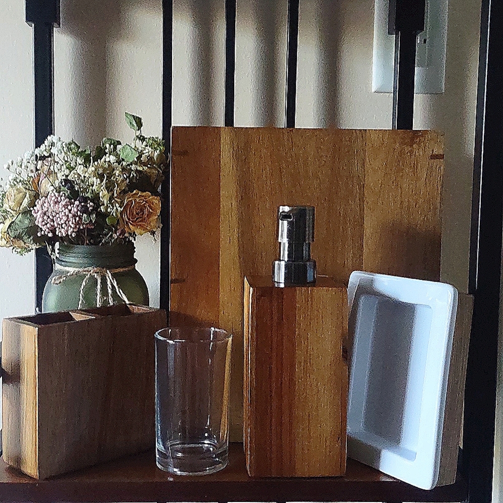 5pc Wooden Bathroom/Home Decor Accessories set